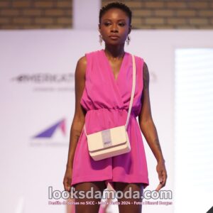 Feira-SICC-moda-verao-2024-desfile-de-bolsas-femininas-Moda-Eventos-02-300x300 Feira SICC moda verao 2024 desfile de bolsas femininas – Moda Eventos 02