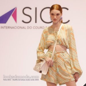 Feira-SICC-moda-verao-2024-desfile-de-bolsas-femininas-Moda-Eventos-26-300x300 Feira SICC moda verao 2024 desfile de bolsas femininas – Moda Eventos 26