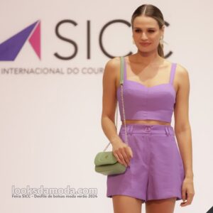Feira-SICC-moda-verao-2024-desfile-de-bolsas-femininas-Moda-Eventos-38-300x300 Feira SICC moda verao 2024 desfile de bolsas femininas – Moda Eventos 38